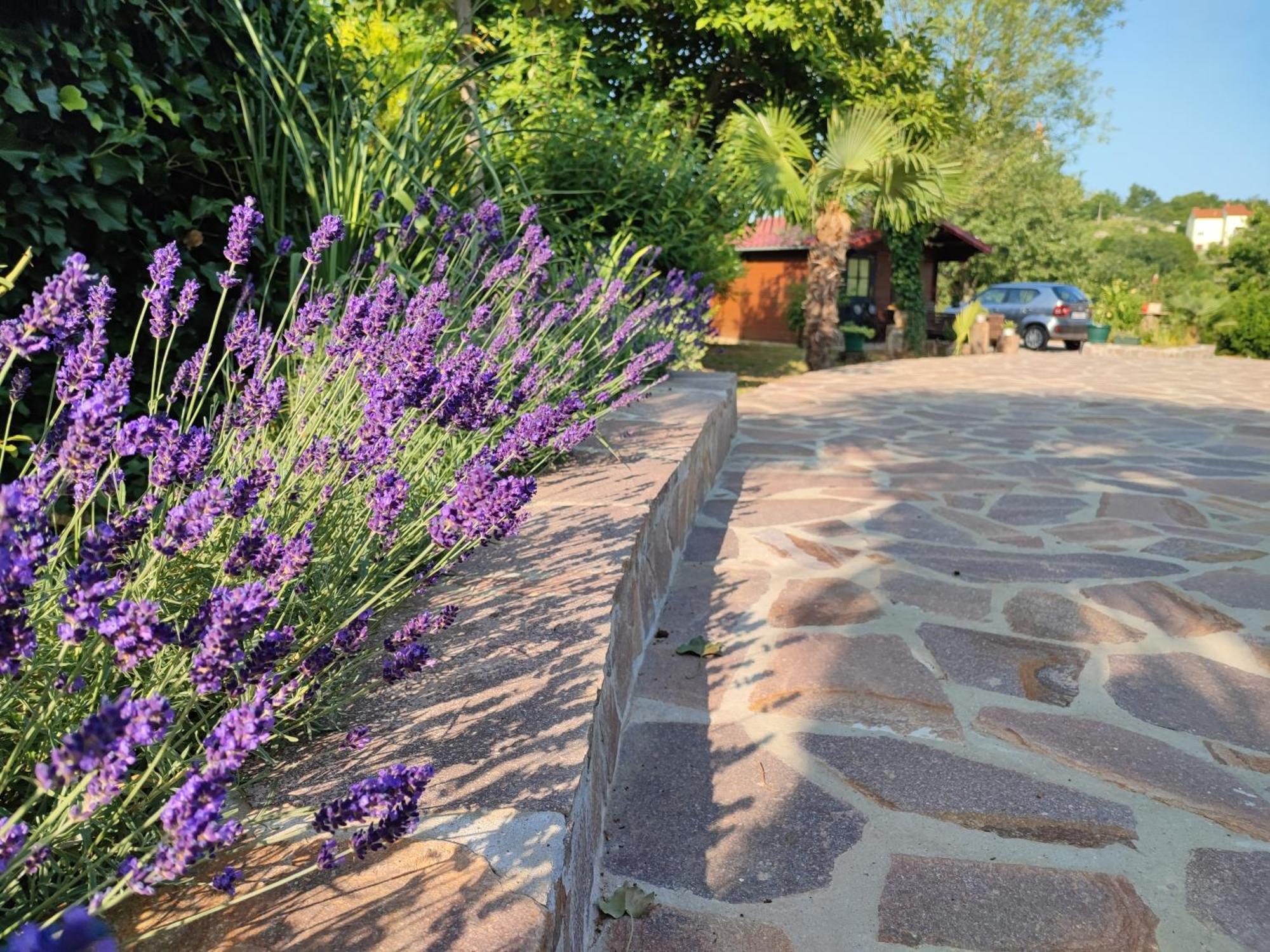 Secret Garden Villa Матульи Экстерьер фото